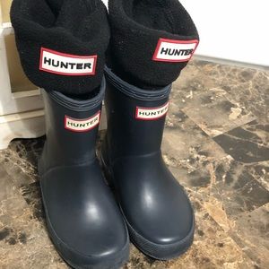 Hunter boots navy with black insert socks